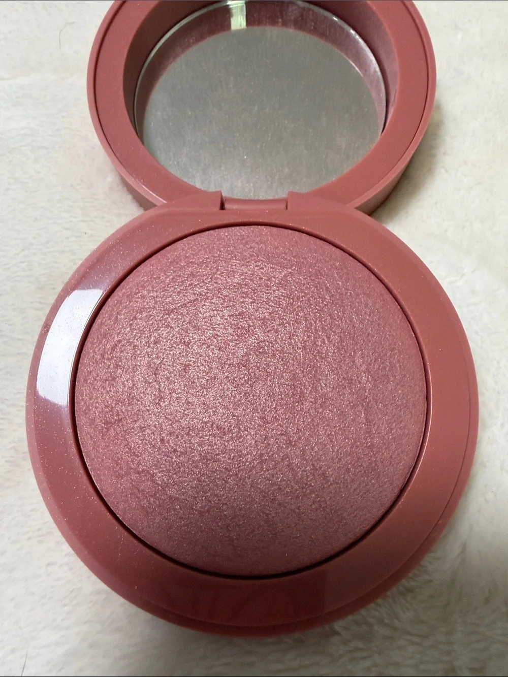 EM Cosmetics Matte Blush Compact in Deep Rose with Gold Logo